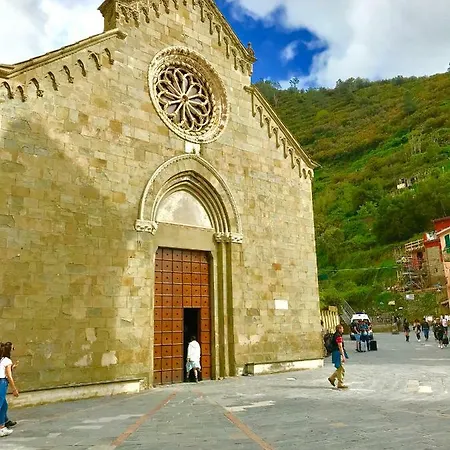 Lory's Konukevi Manarola