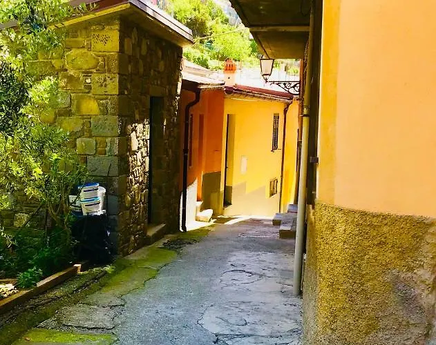 Konukevi Lory's Manarola